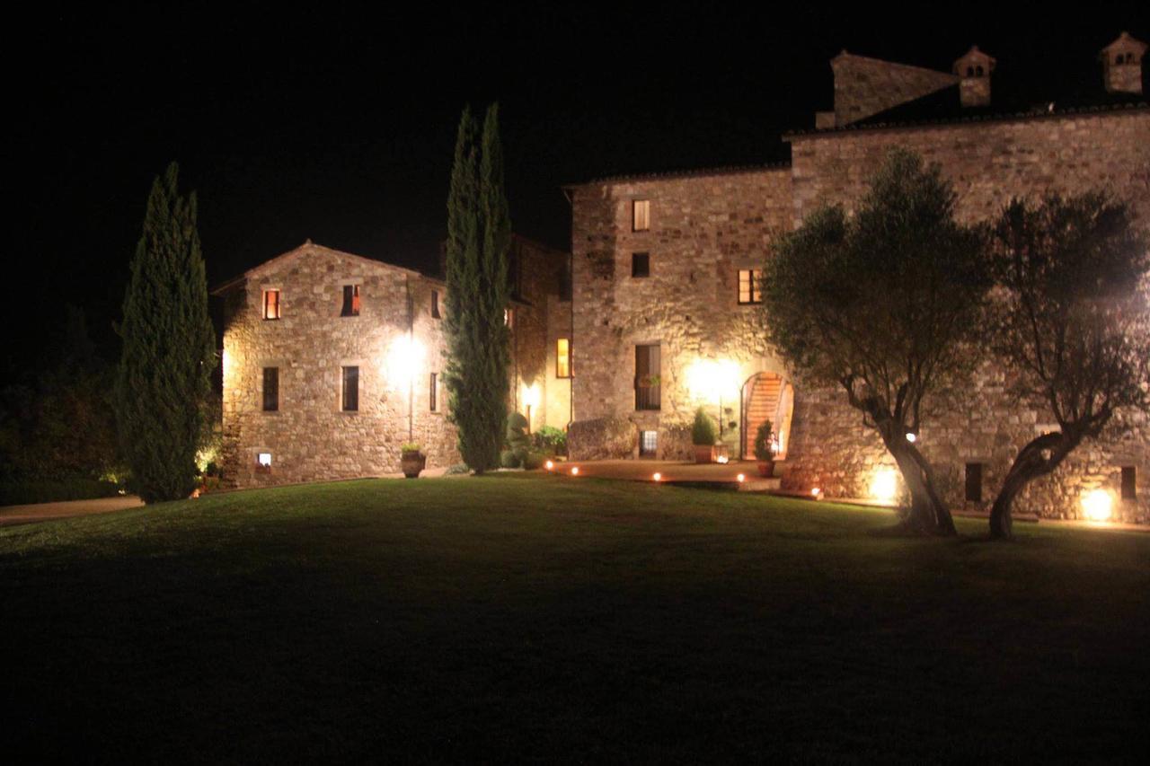 Tenuta Di Canonica Тоди Экстерьер фото