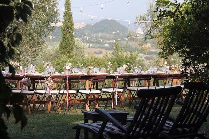 Tenuta Di Canonica Тоди Экстерьер фото