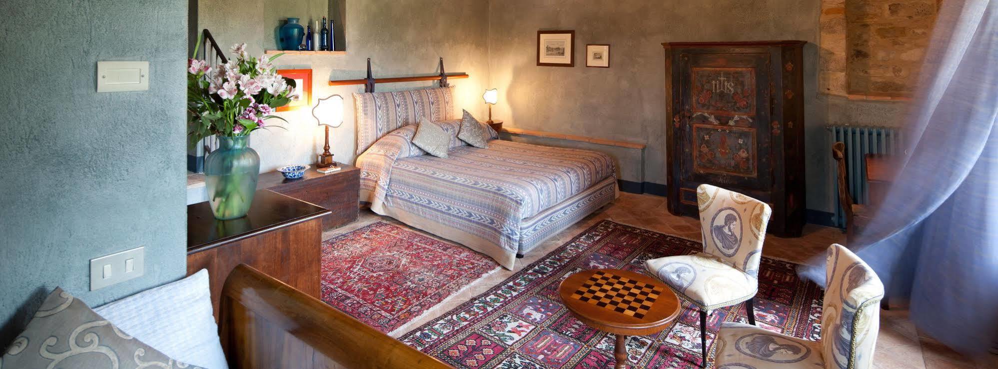 Tenuta Di Canonica Тоди Экстерьер фото
