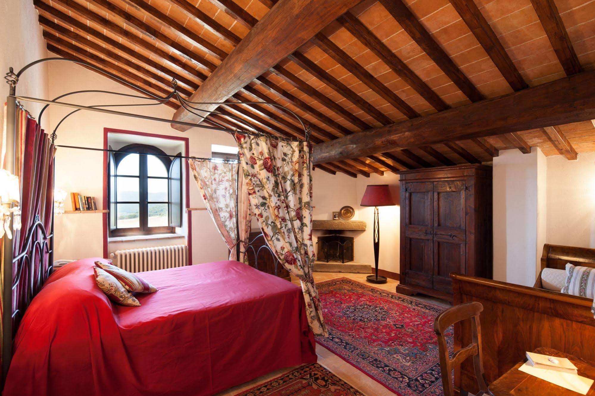 Tenuta Di Canonica Тоди Экстерьер фото